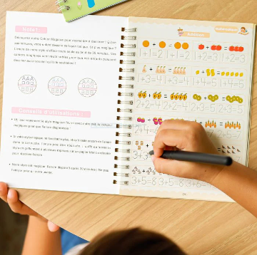Pack Cahier pour Maternelle au CE1 : Écriture en 14 Jours – 4 Cahiers, 1 Stylo, 10 Recharges à 10 900 FCFA