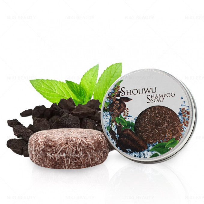 Shampoing naturel pour éliminer les cheveux gris